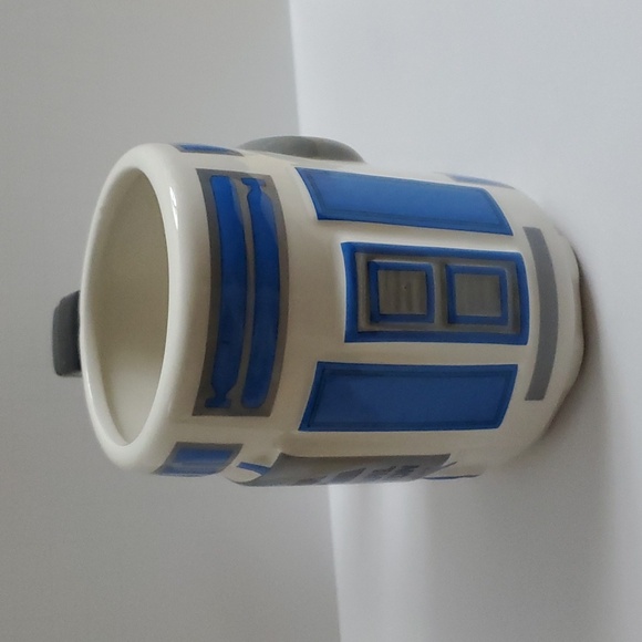 Star Wars R2-D2 Style Mug - Picture 2 of 5